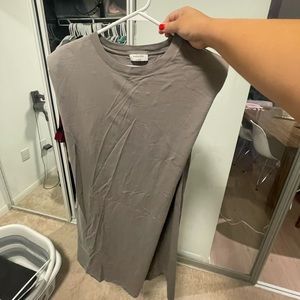 Babaton Grey T-Shirt Dress w Shoulder pads